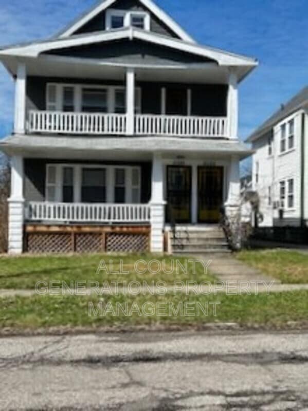 Building Photo - 4086 E 138th St