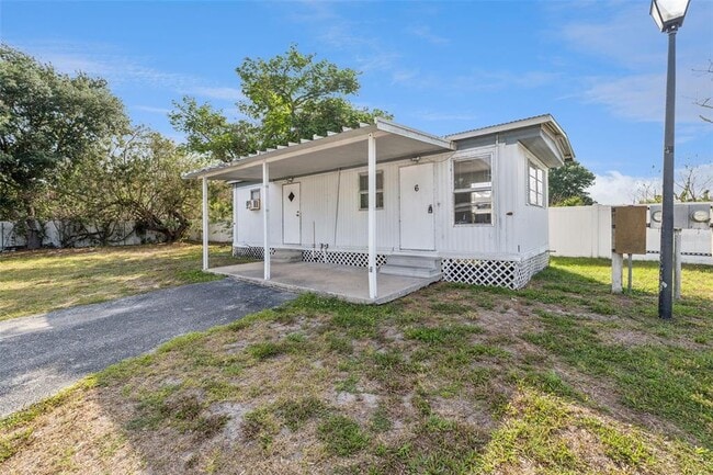 Photo - 2854 Lake Alfred Rd