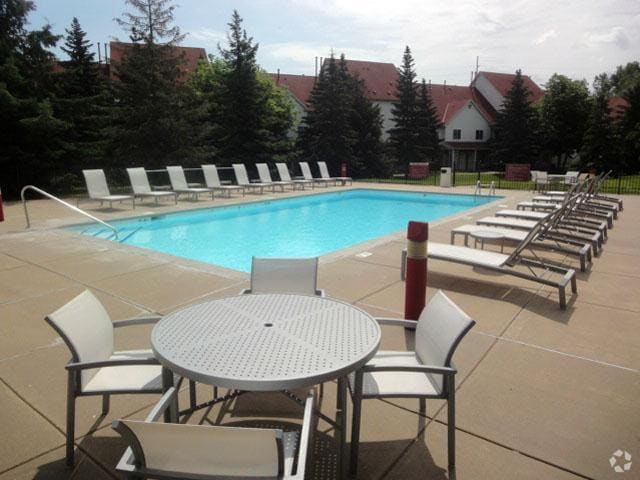 Building Photo - Southwind Village