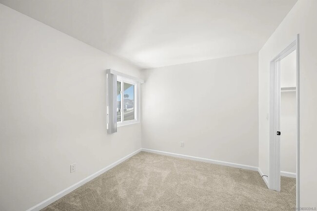 Building Photo - Chula Vista