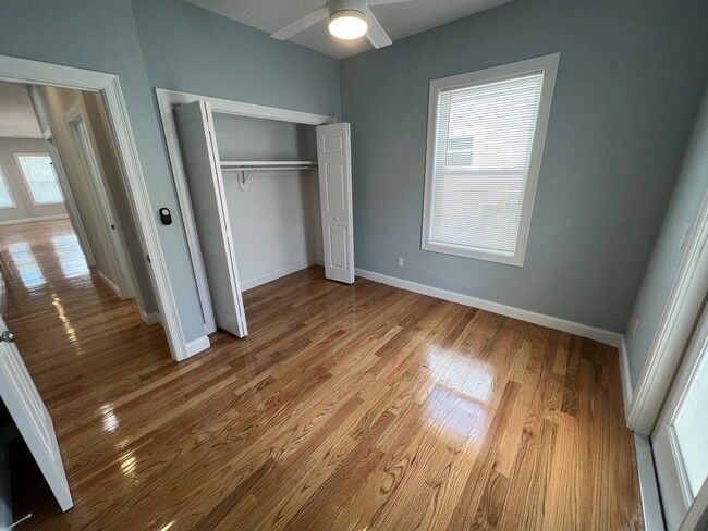 Photo - 126 Cross St