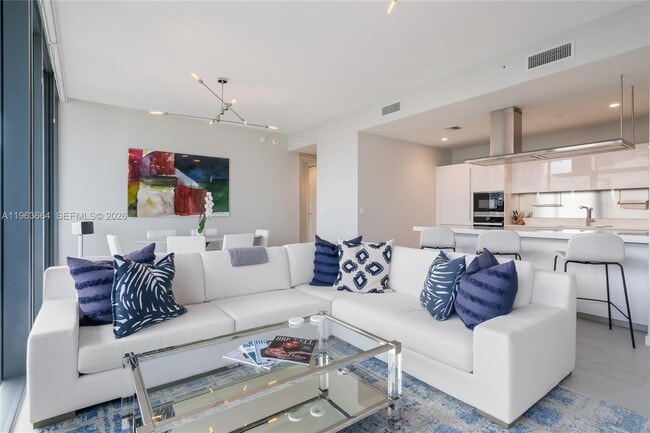 Photo - 1000 Brickell Plaza Unit PH5005