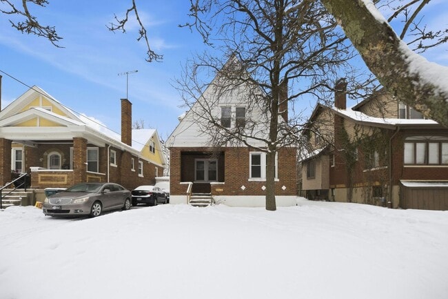 Photo - West Price Hill- Adorable 2 bedroom 1 Bath