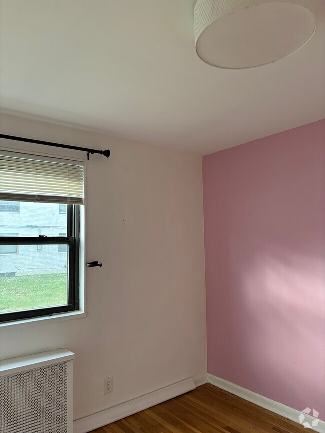 2nd bedroom - 13751 68th Dr Unit A Rental