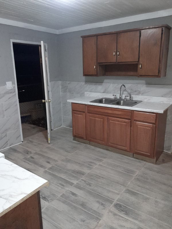 Photo - 1003 16th Ct