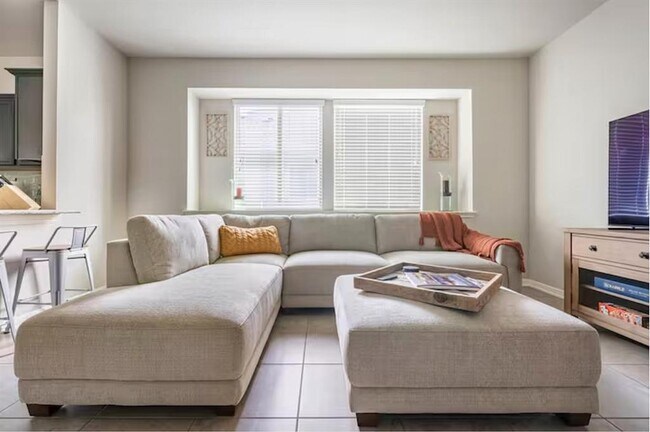 Photo - 106 Alford St