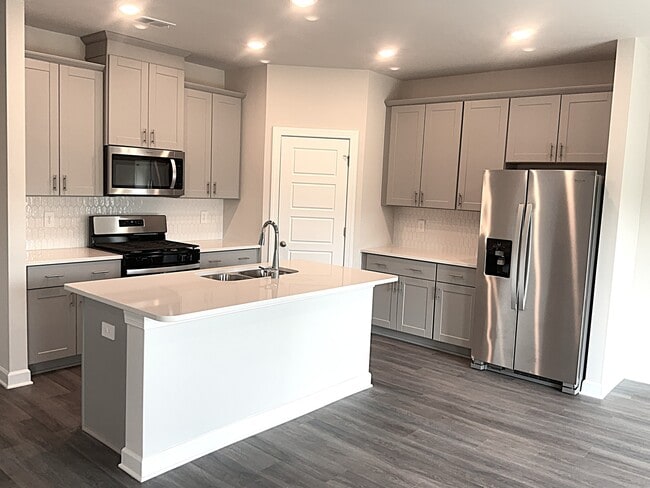 Photo - 1088 Appalachian Dr