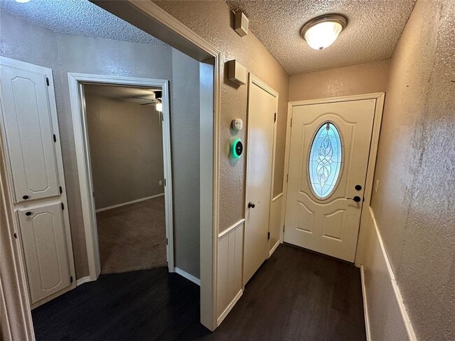 Photo - 2221 NE 8th St