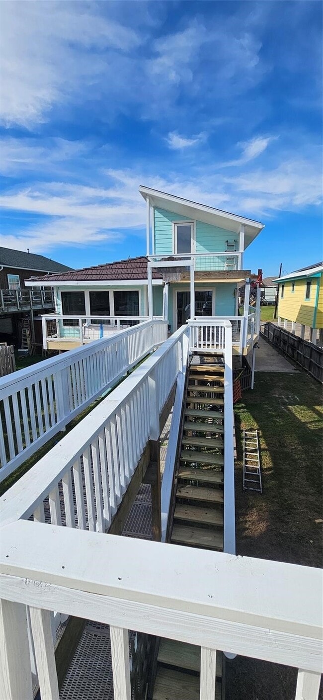 Photo - 1643 Railroad St