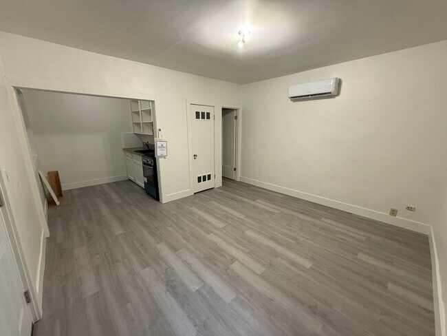 Photo - Redwood Grove Unit APT4