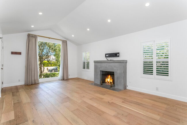 Photo - 1444 Stearns Dr