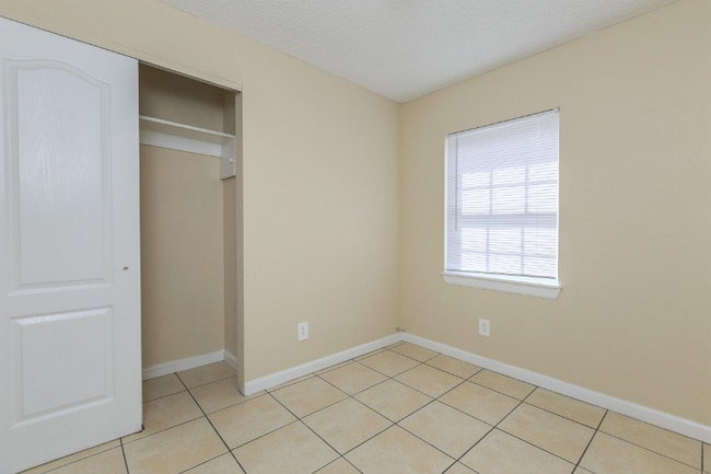 Photo - 5901 S Dale Mabry Hwy Unidad B