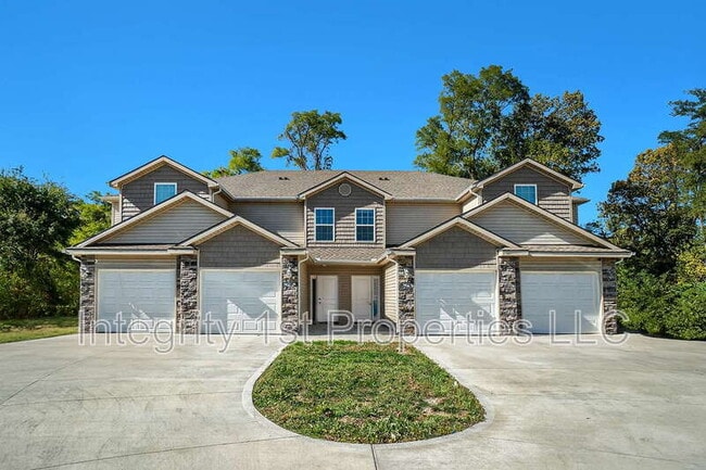 Photo - 6311 NE 44th St