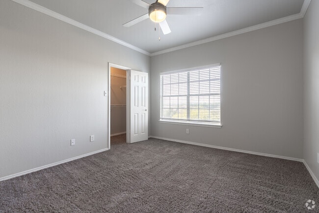 2BR, 2BA - 1,185SF - Bedroom