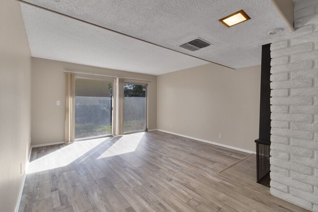 Photo - Victorville Green Tree Home- Refurbished 4 Bedrooms, 2 Bathrooms, New Paint,