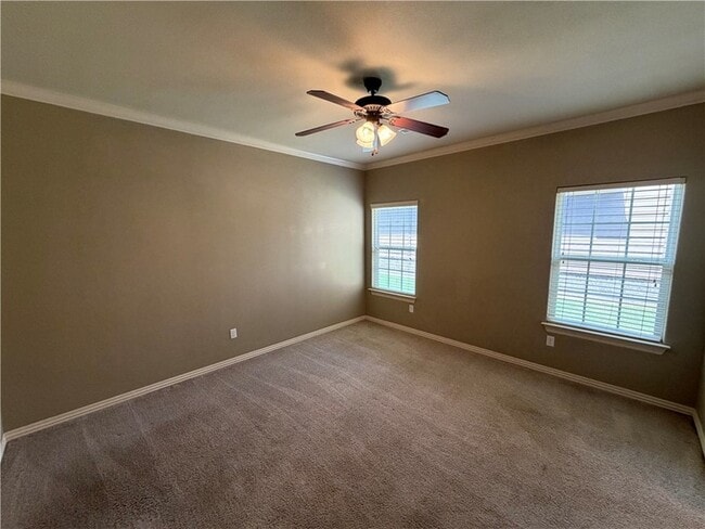 Photo - 537 N Keats Dr