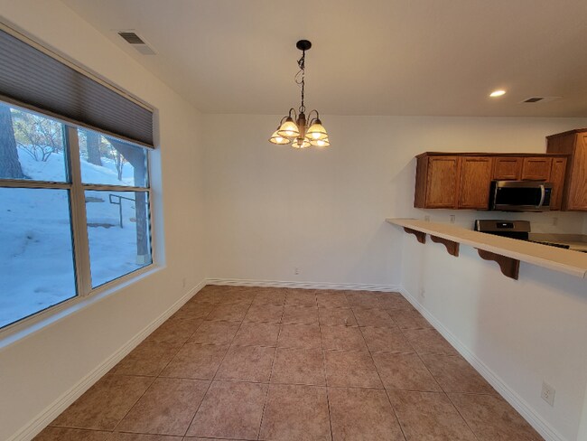 1315 E Chubs Way