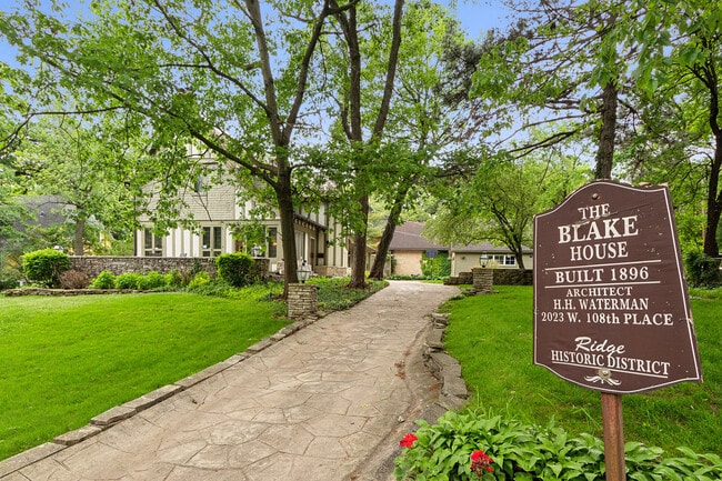 Photo - 2023-2027 W 108th Pl