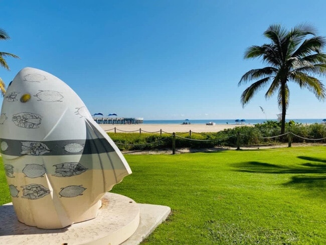 Photo - 906 N Riverside Dr Unidad SI ID1504065P