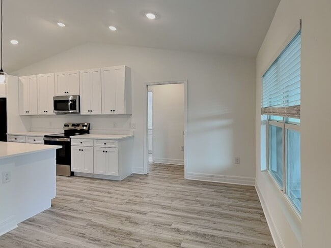 Photo - 3118 NW 18th Terrace