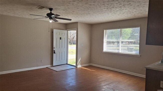Photo - 2695 Whispering Pine Dr