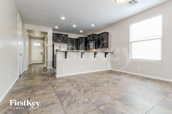 Photo - 17044 W Mohave St