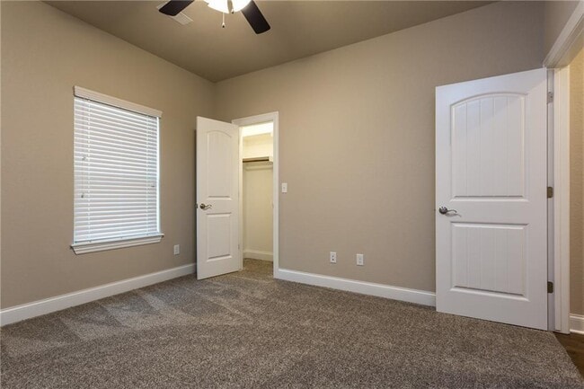 Photo - 3502 SW Brittany Rd