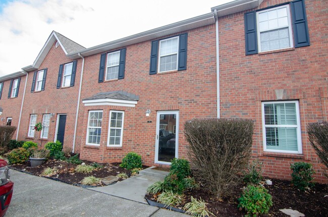 Photo - 1101 Downs Blvd Townhome