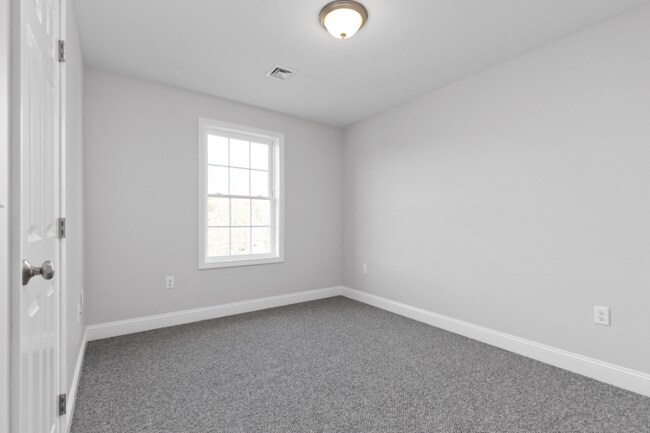 Photo - 23 Karatzas Avenue