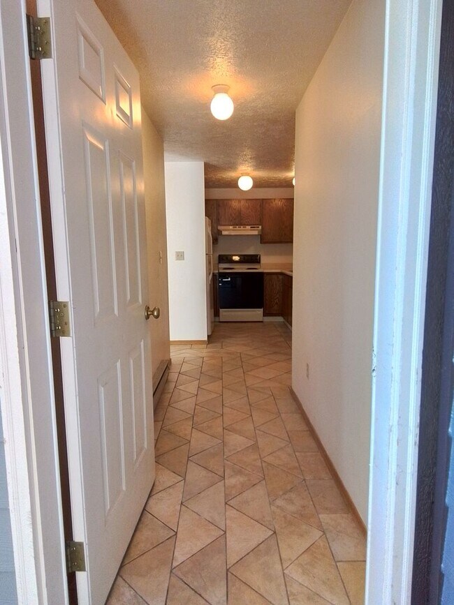 Photo - 719 S Church Ave Unit 13