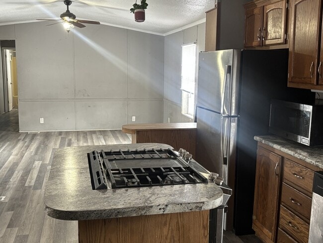 Photo - 1735 Blackhawk Dr