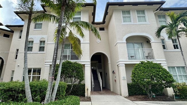 Building Photo - 11605 NW 89th St Unit 221 Rental