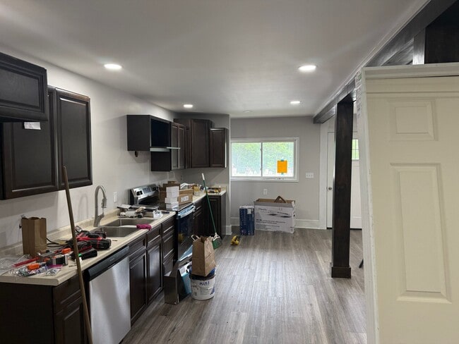 Photo - 3213 Plank Rd Unidad 2