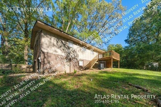 Photo - 933 Crestview Dr