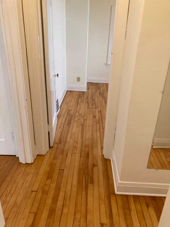 Photo - 1224 Spaight St Unit 1224-1