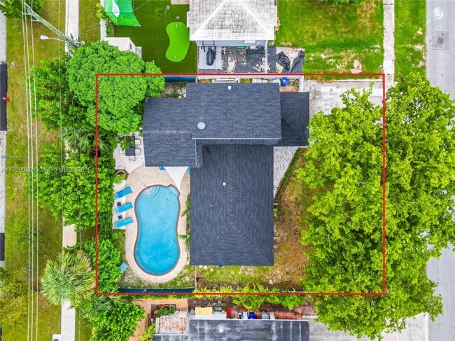 1165 SW 4th Ter