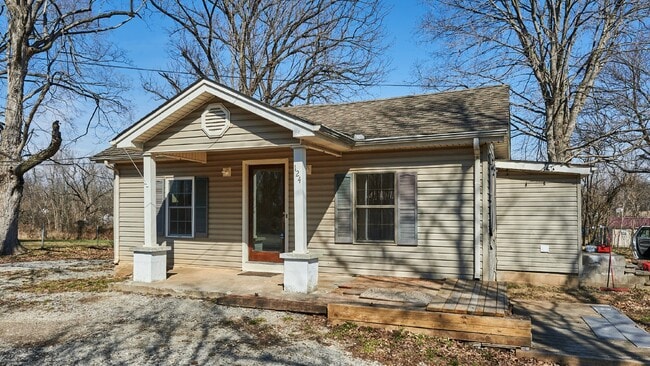 Building Photo - Coming Soon: 3BR, 2BA house in the county.