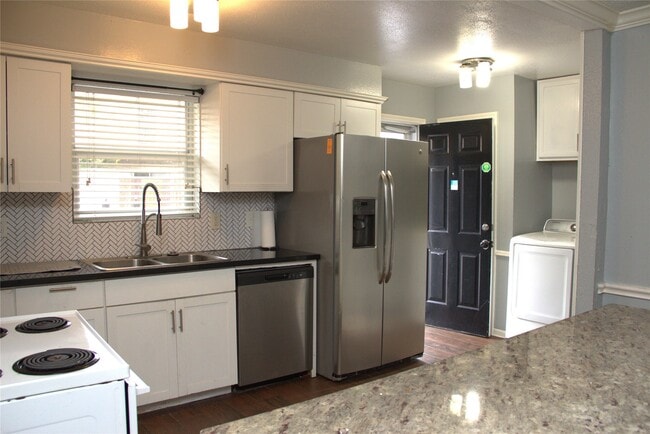 Photo - 2574 Marilee Ln Unidad 2