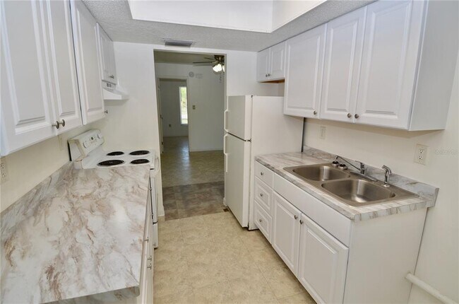 Photo - 411 San Miguel Ave