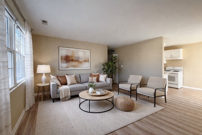 Photo - 1311 Fall Ct Unit 71D