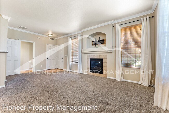 Photo - 3 br, 2.5 bath House - 12784 Jasmine St Un...