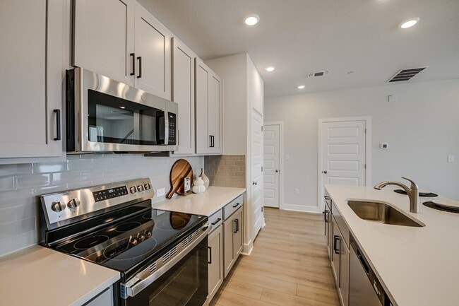 Photo - 517 Emory Crossing Blvd