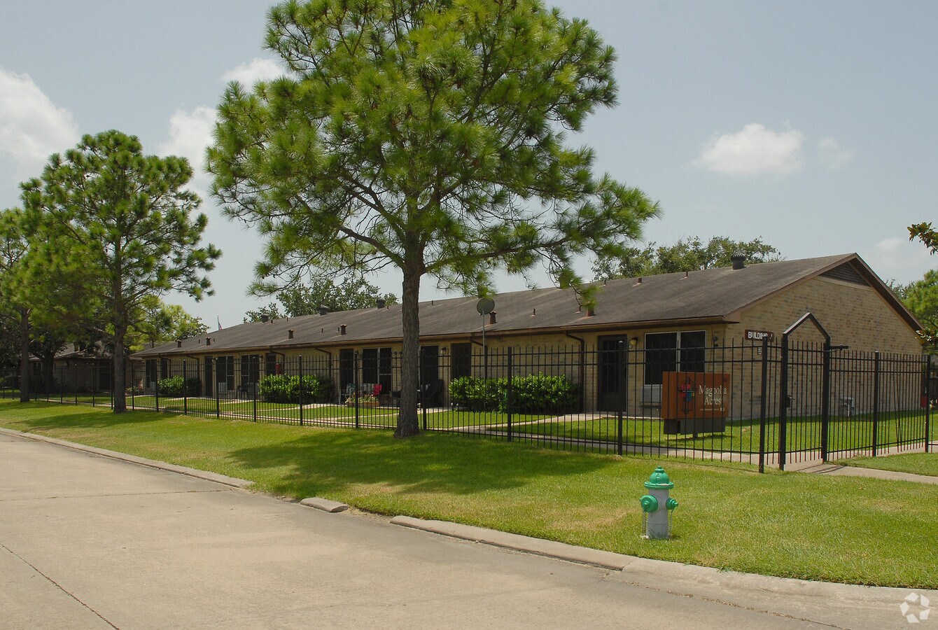 Photo - Magnolia Acres