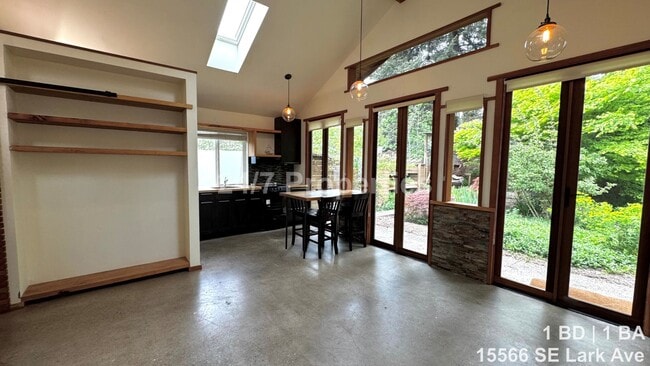 Photo - Beautiful 1 BD | 1 BA ADU with Driveway Parking - Milwaukie