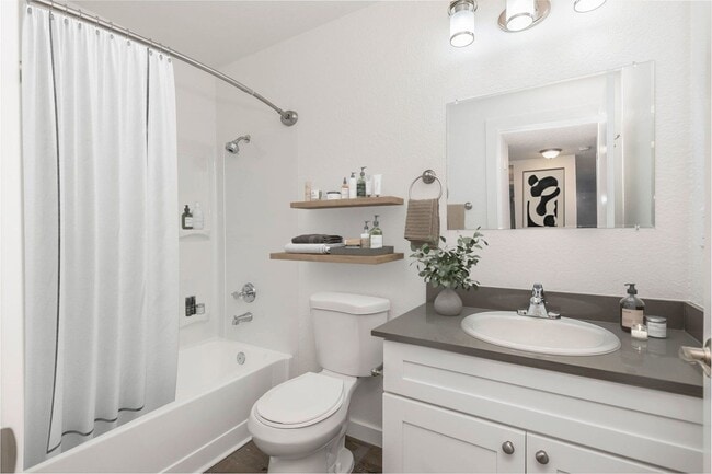 Photo - Wildwood Apartments