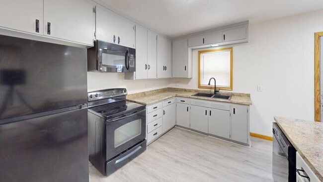 Building Photo - 1734 N 7th St