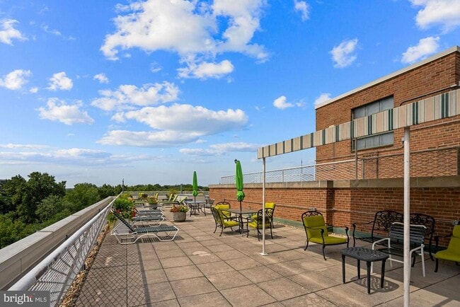 Photo - 4301 Massachusetts Ave NW Unit 3014