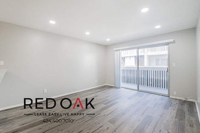 Building Photo - 379 Newport Ave Unit 205