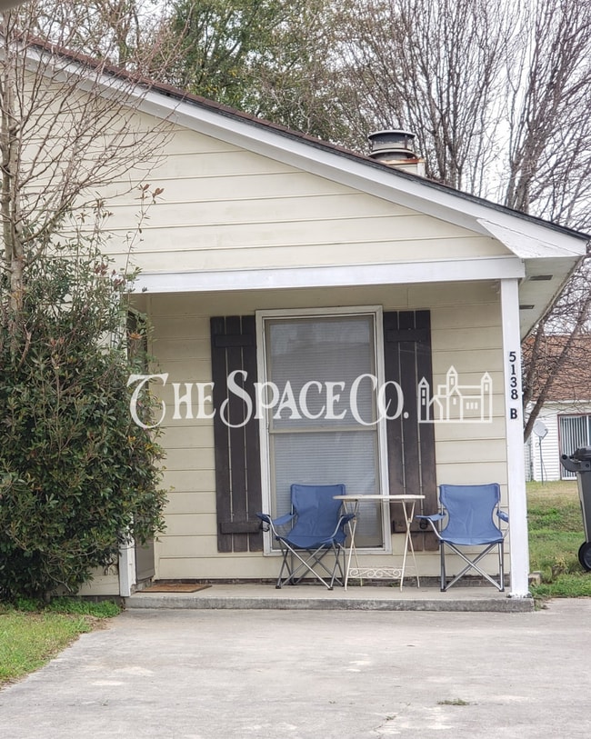 Building Photo - 5138 Scarsdale Ave Unit B