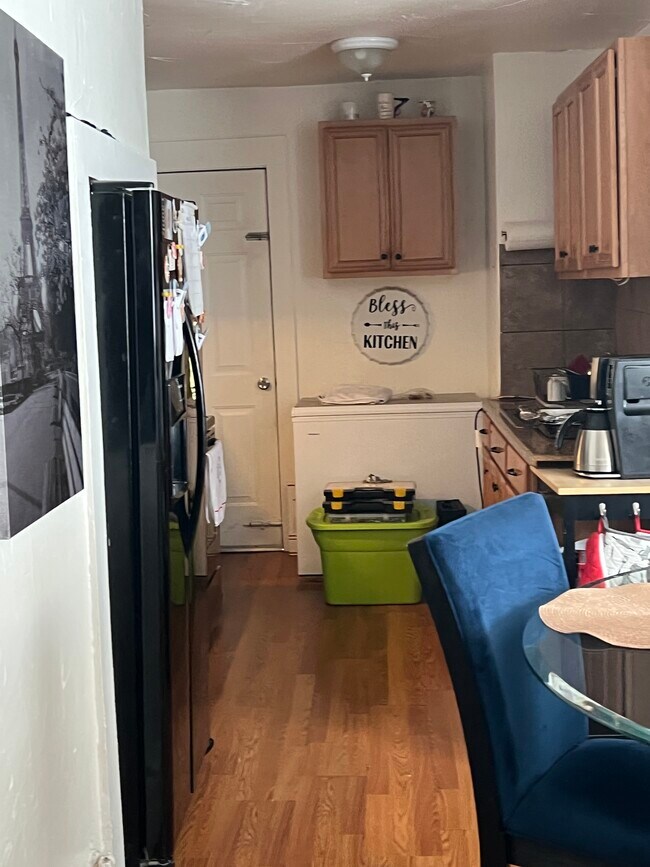 Photo - 255 Millbury St Unit 2